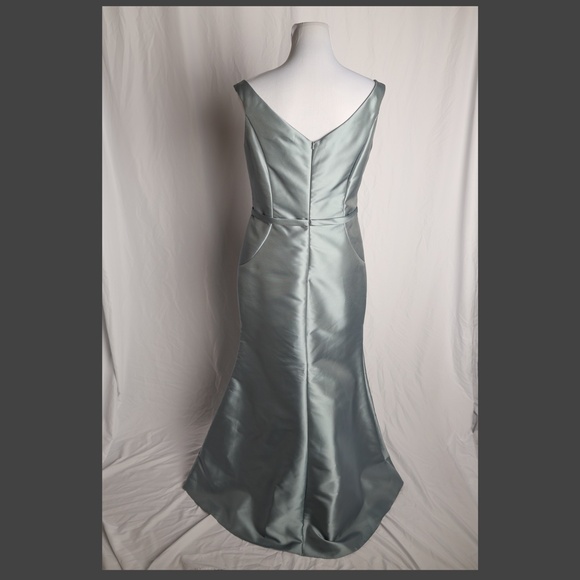 Sorella Vita 8964 Formal Gown Dress Seafoam Blue-green. Tag Sz 14 (sz 10-12) - Picture 7 of 12